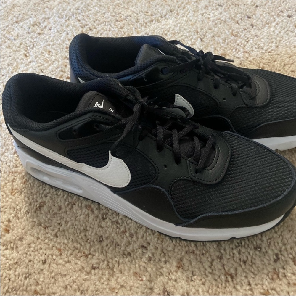 Nike women sneakers black/white
